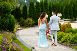 Capturing Everlasting Moments: A Guide to Choosing Your Wedding Photographer
